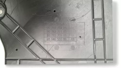 PSA / Stellantis Beschermplaat onder de motor 9678270980 (C498CC)