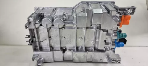  C14XA - OBC ACCU LADER BOVEN ELEKTRO MOTOR/ ON-BOARD CHARGER/ (C14XA)