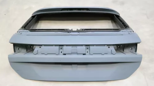 SW BREAK/ R8/ WEL EN NIET ELEKTRISCH BEDIENDE ACHTERKLEP/