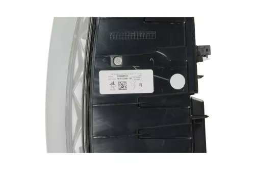 OP KLEP/ LED +AANVULLEND EMBLEEM/ DS LED VISION/ 6 PINS